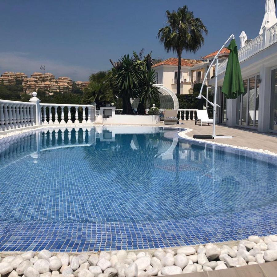 R02 Luxury Apartment In Villa With Pool And Garden Marbella Exterior foto