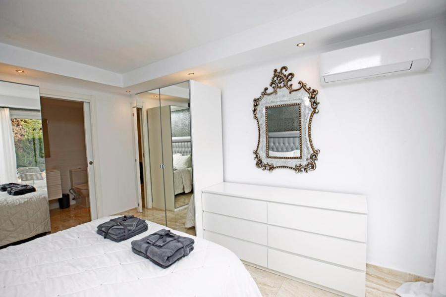 R02 Luxury Apartment In Villa With Pool And Garden Marbella Exterior foto
